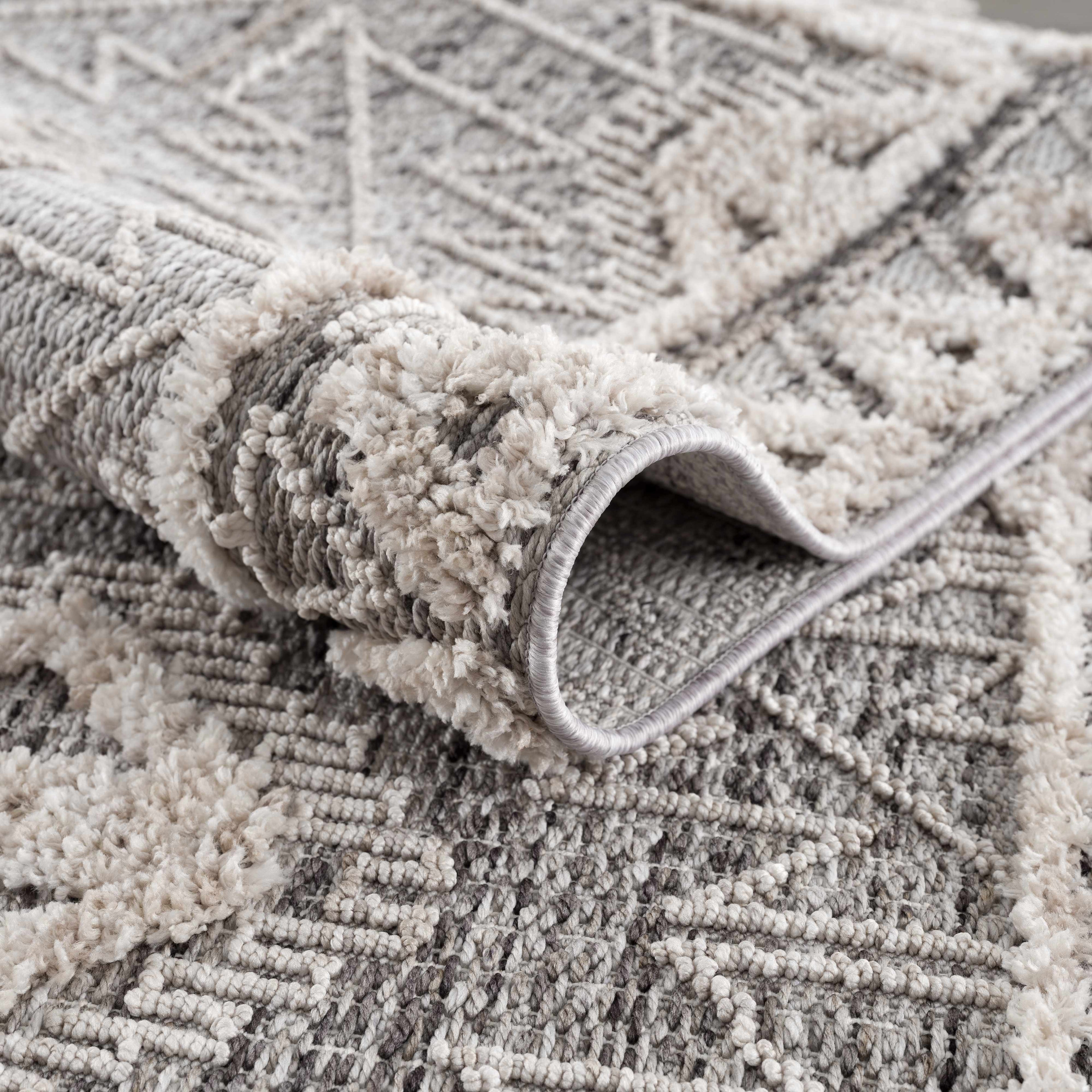 Agoo Aztec-Inspired Area Rug | Neutral Tones