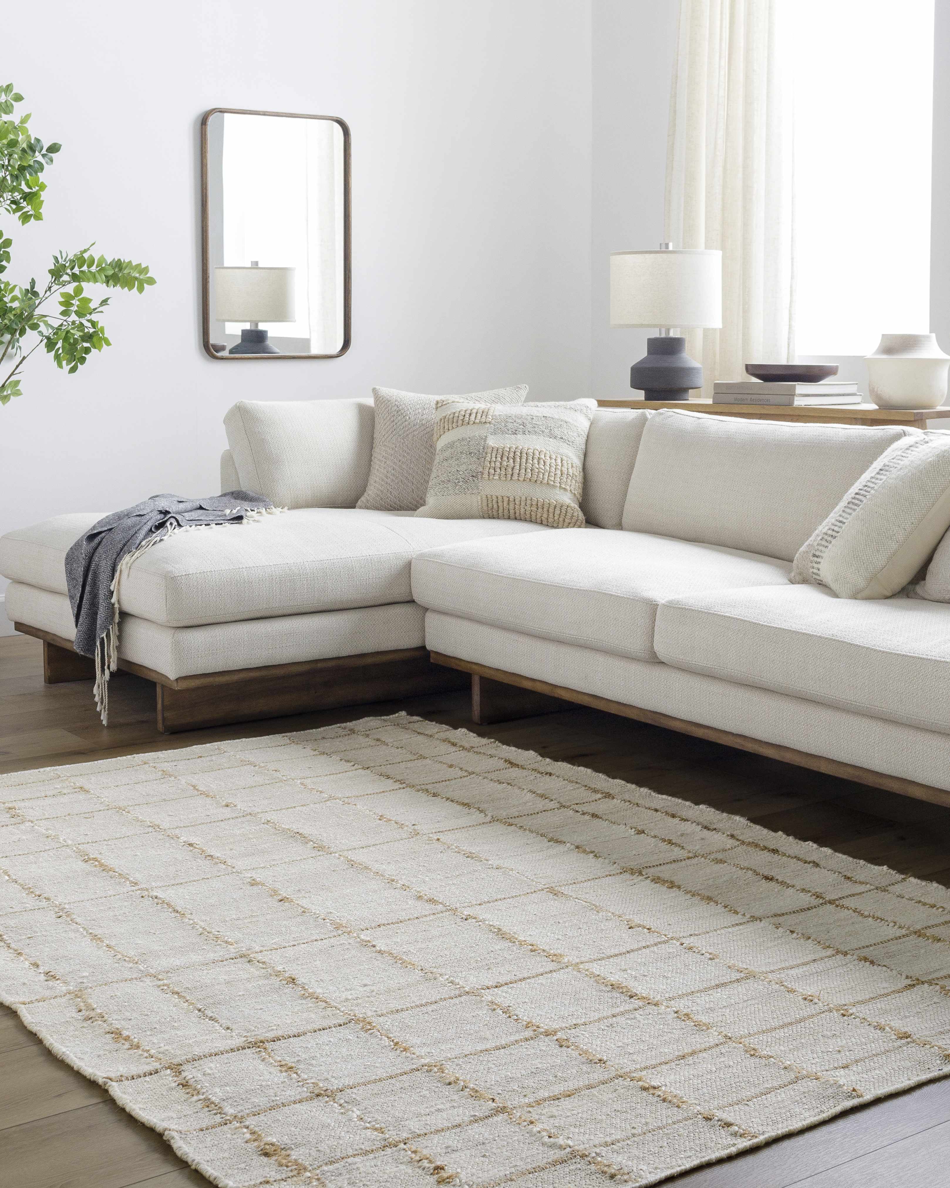 Kamey Zared Handmade Jute Area Rug