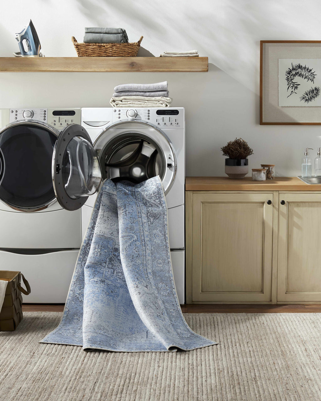 Rosman Aqua & Charcoal Washable Area Rug | Vintage Traditional Design