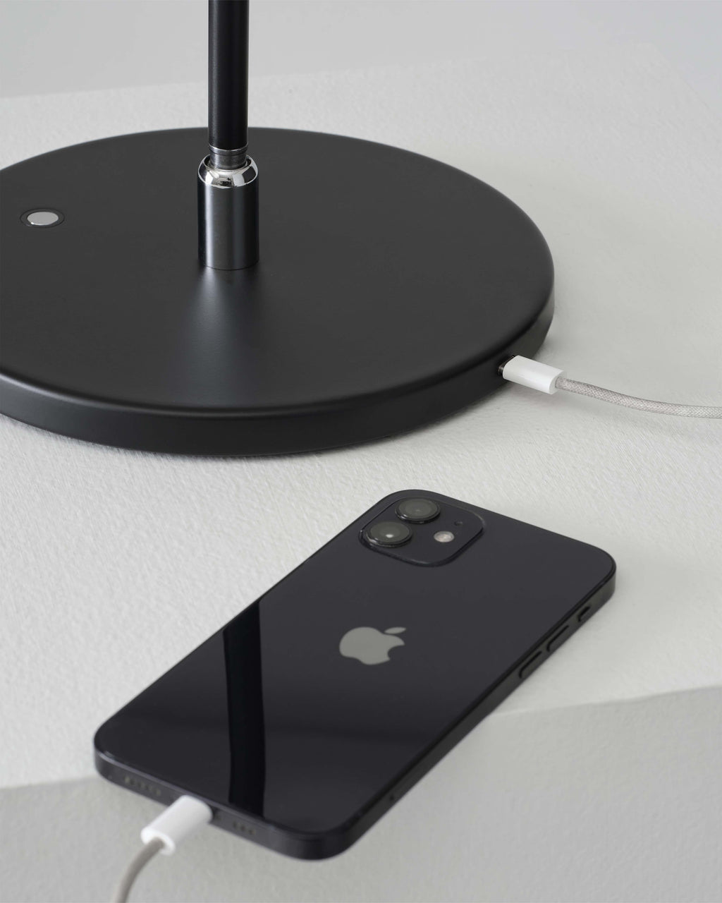 Libra Table Lamp | Dimmable Color-Tunable LED Desk Lamp – Brightech
