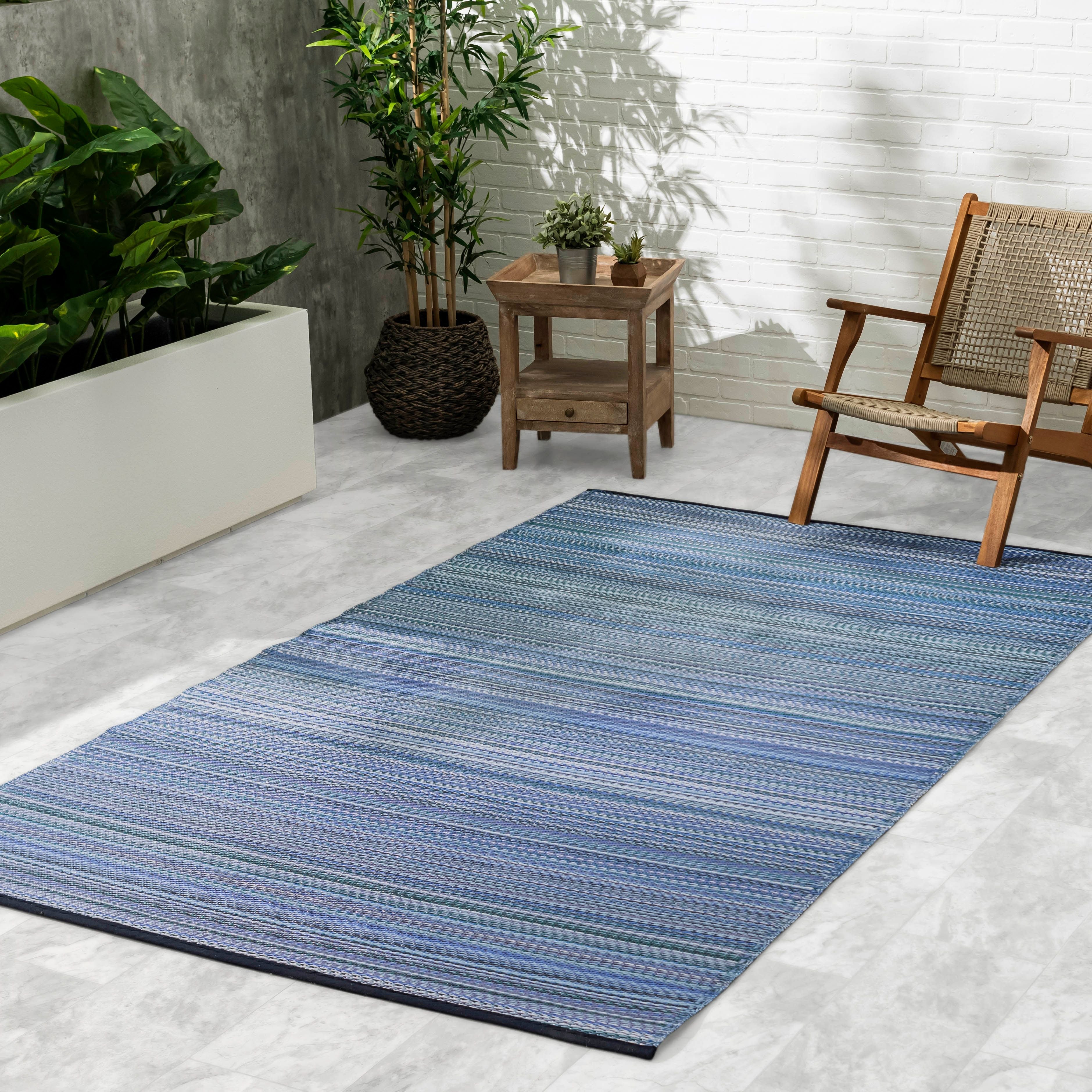 Cancun Outdoor Rug | Modern Striped Multicolor Design