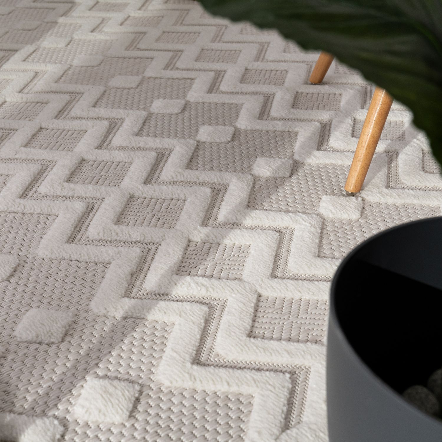 Outdoor Rug Livorno Geometric Trellis Pattern In Cream