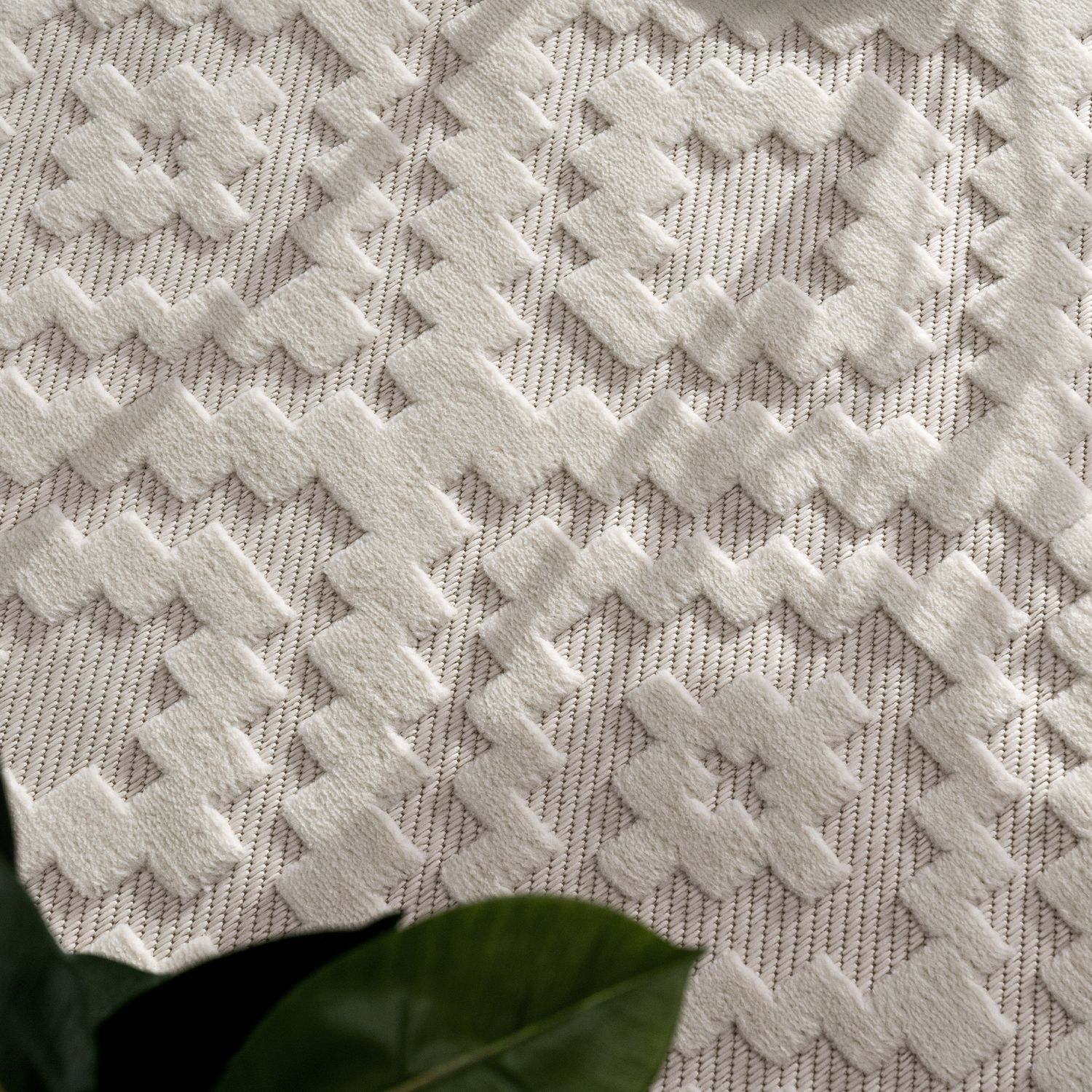Outdoor Rug Livorno Trellis High-Low Pattern In Cream