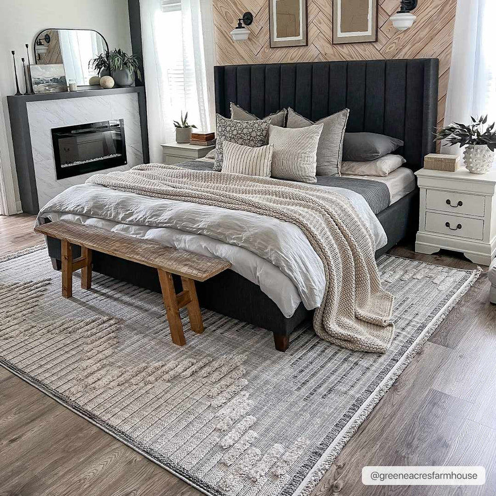 Maulawin Area Rug