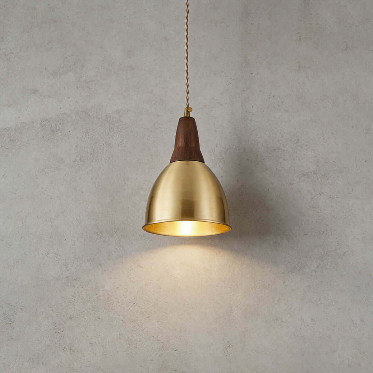 Lavino Brass & Wood Pendant Lamp | Mid-Century Island Hanging Light