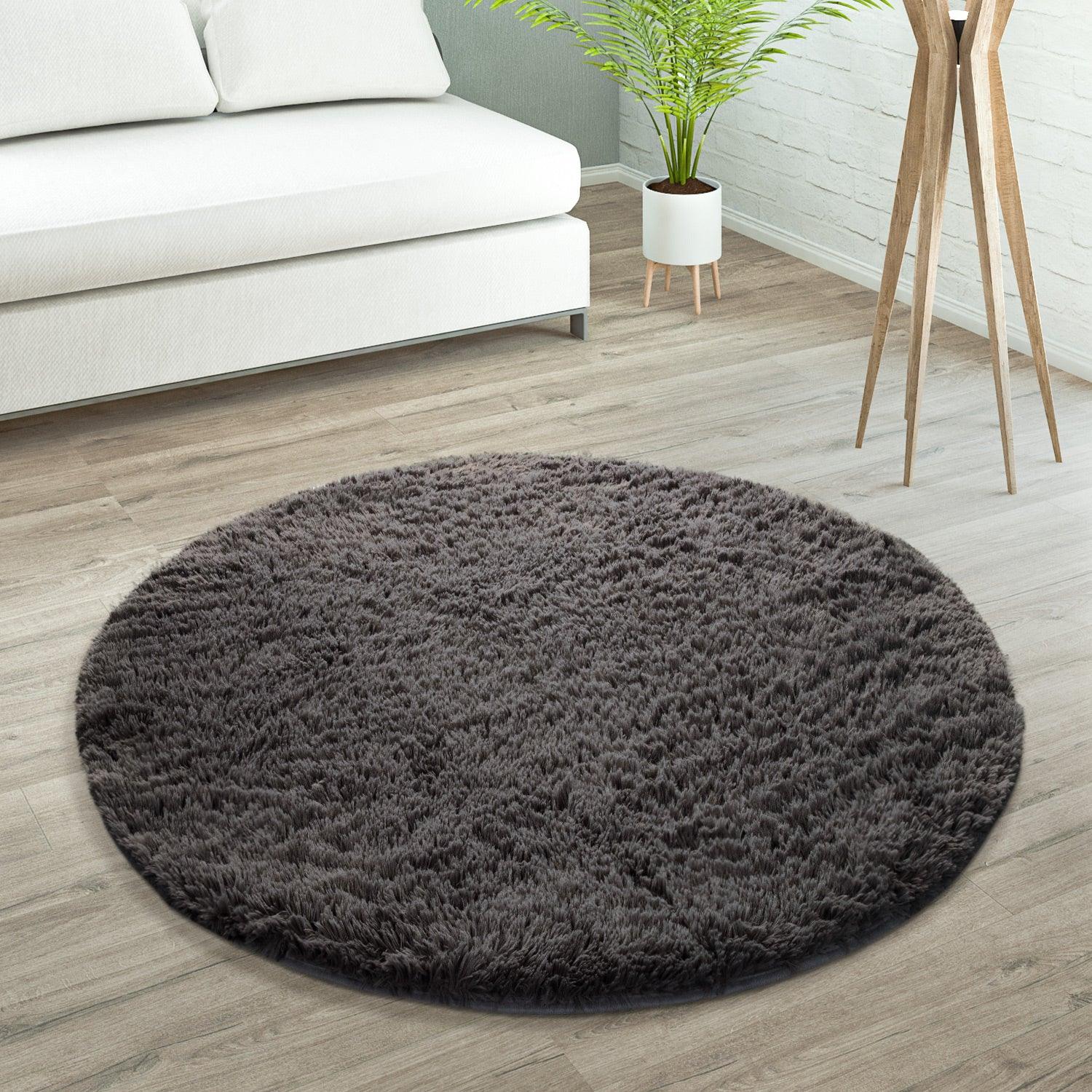 Comodo Area Rug