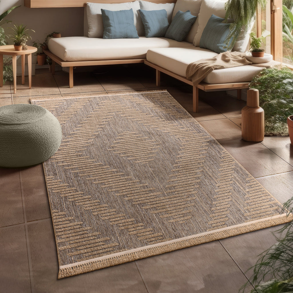 Outdoor Rug Cologne with Bohemian Diamond Pattern