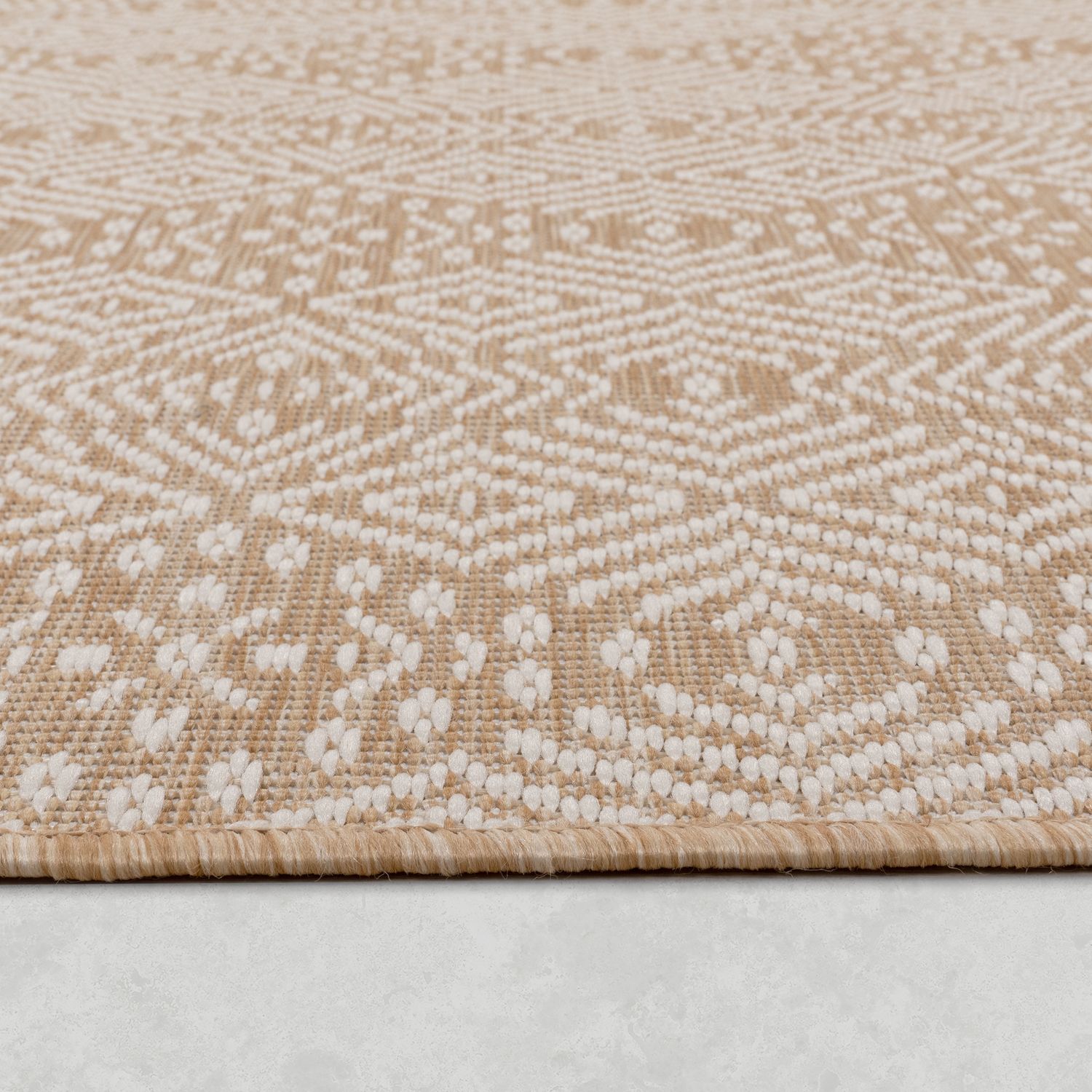 Outdoor Rug Captera with Aztec Pattern
