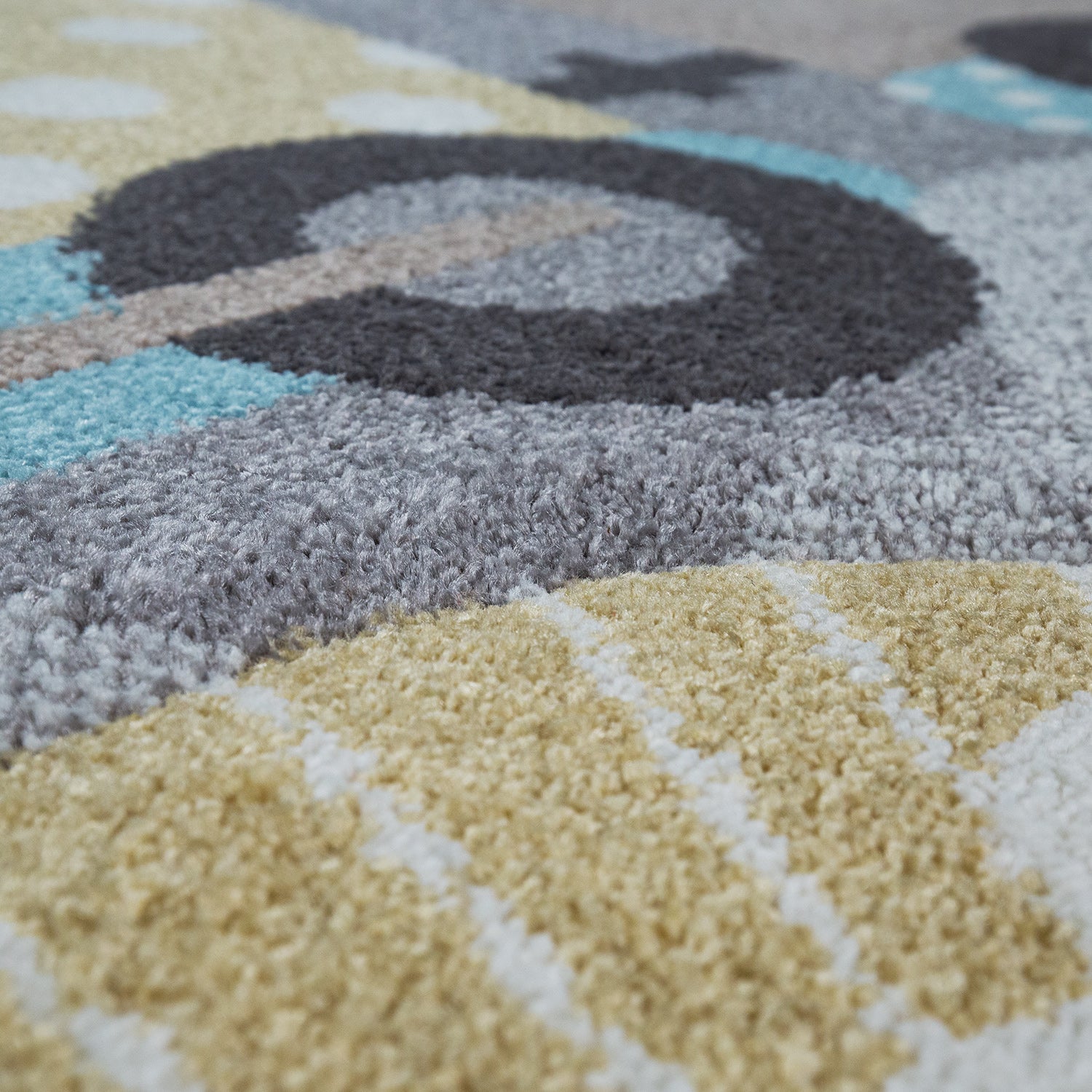 Elaya Kids Rug | Cute Animals on a Train Pastel Grey Design