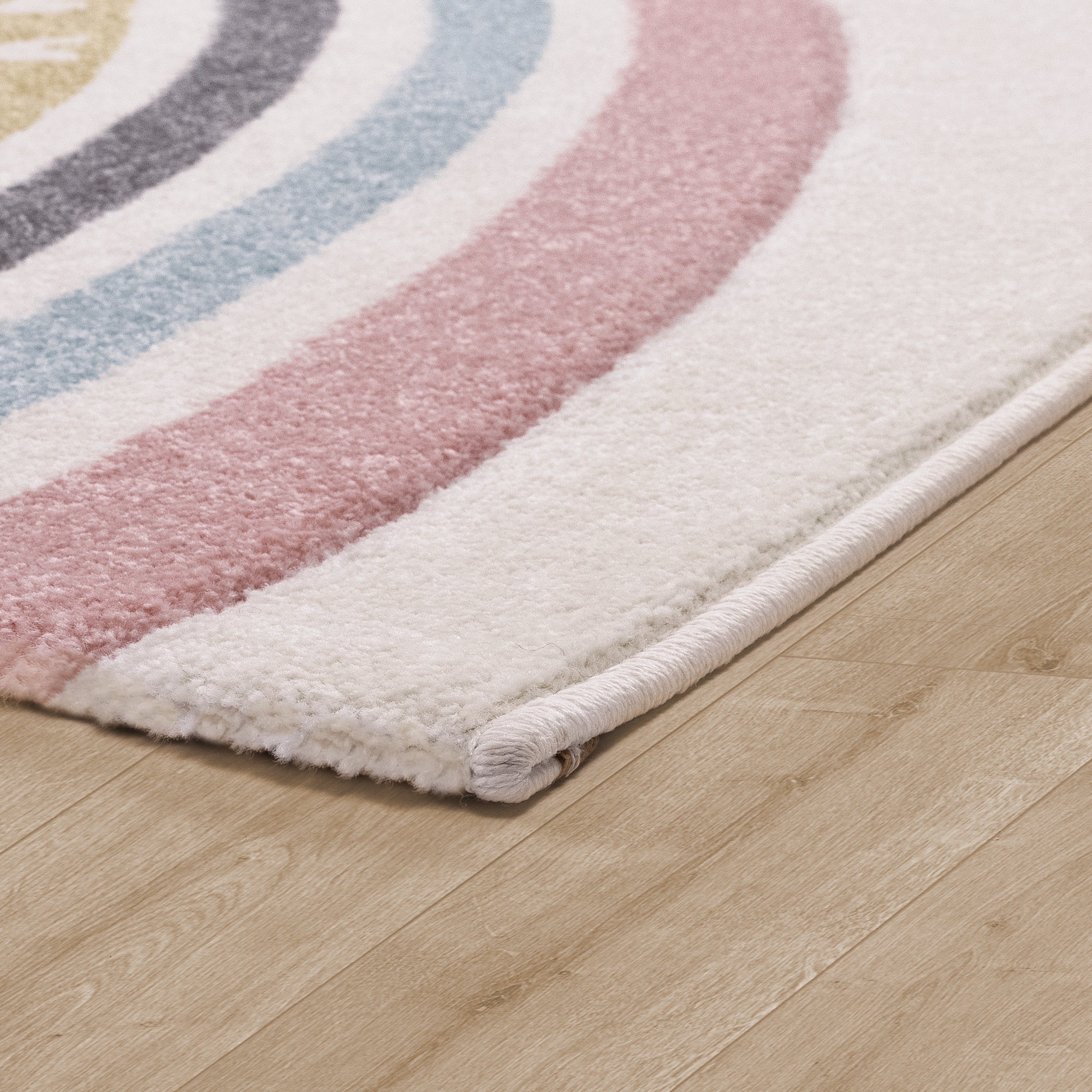 Cosmo Kids Rug | Rainbow & Hearts Cream Design