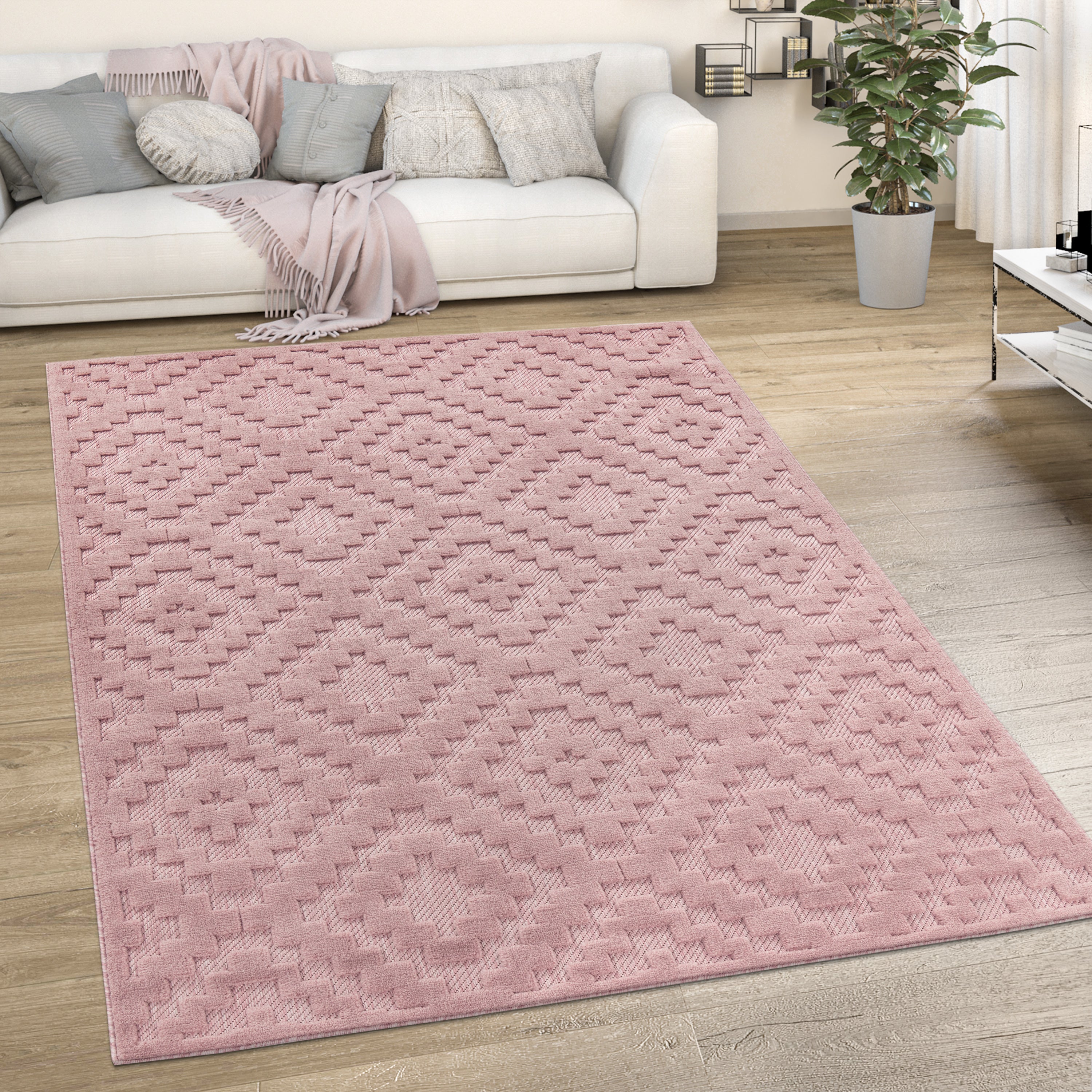 Outdoor Rug Livorno Trellis High-Low Pattern In Pink