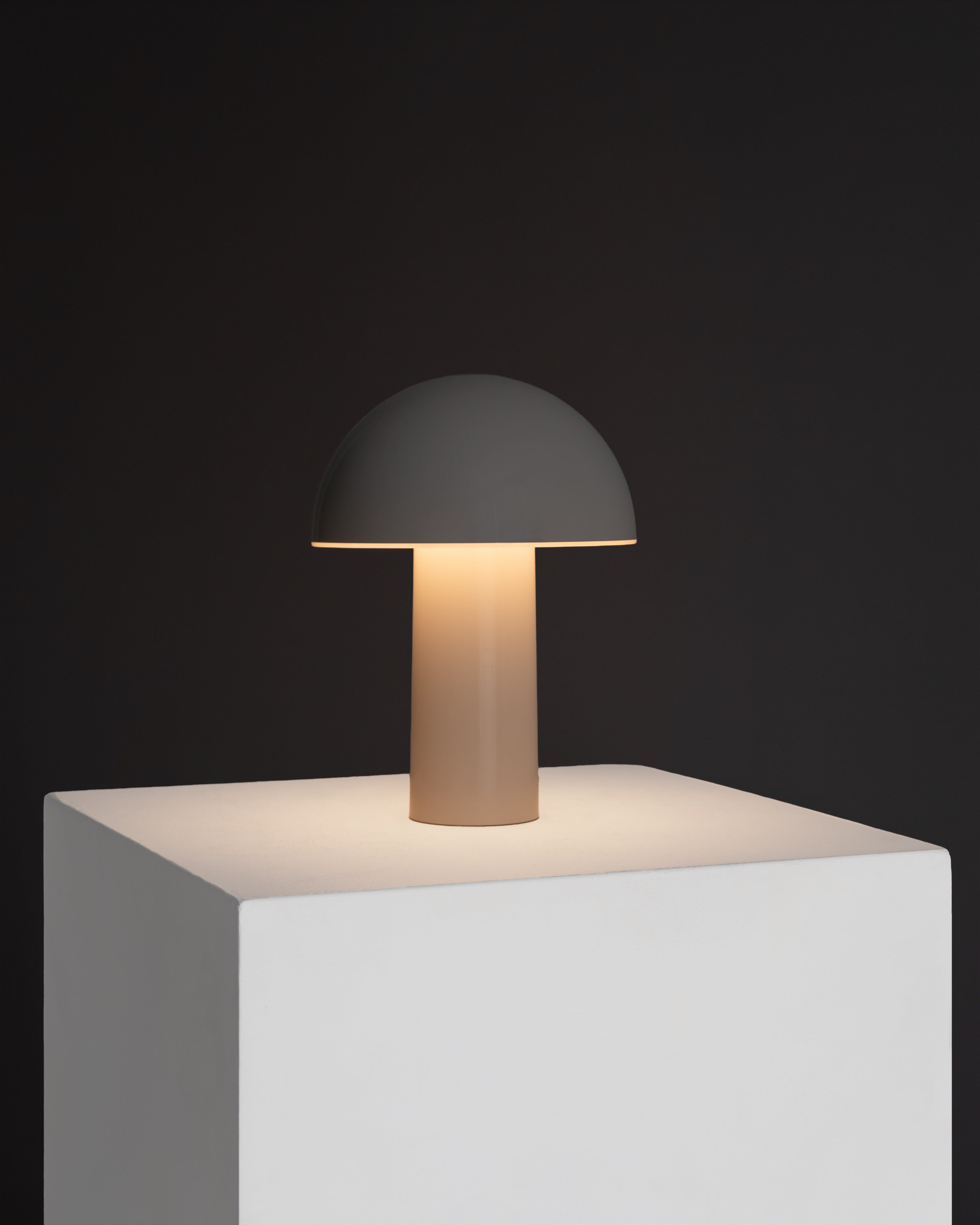 Celia Portable Mushroom Lamp | Cordless Rechargeable Table Lamp