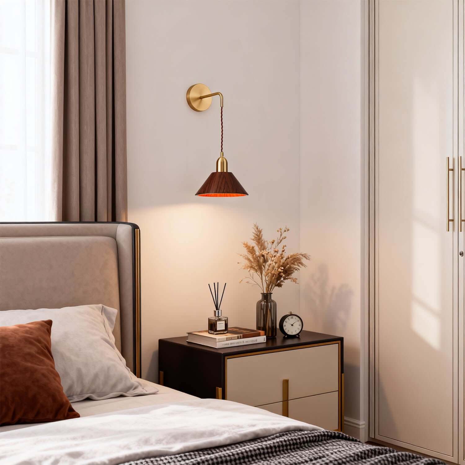 Zavro Wood Wall Light | Scandinavian Bedside Corner Sconce
